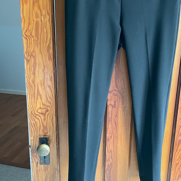 Loft Skinny black pants size8 - Picture 4 of 5